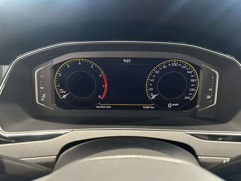 Volkswagen Magotan 330TSI DSG 30th Anniversary Edition 2022 — миниатюра 3