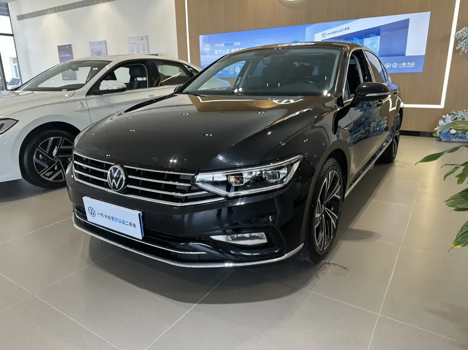 Volkswagen Magotan 2022