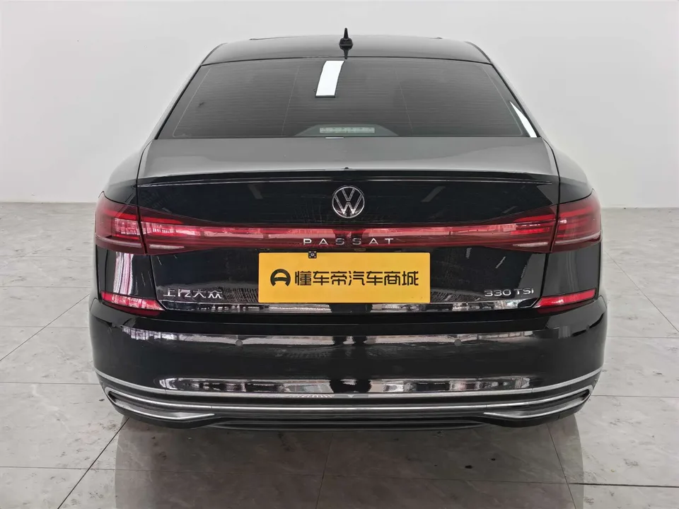 Volkswagen Passat Passat 2022 330TSI Starry Sky Deluxe Edition 2022 — миниатюра 3