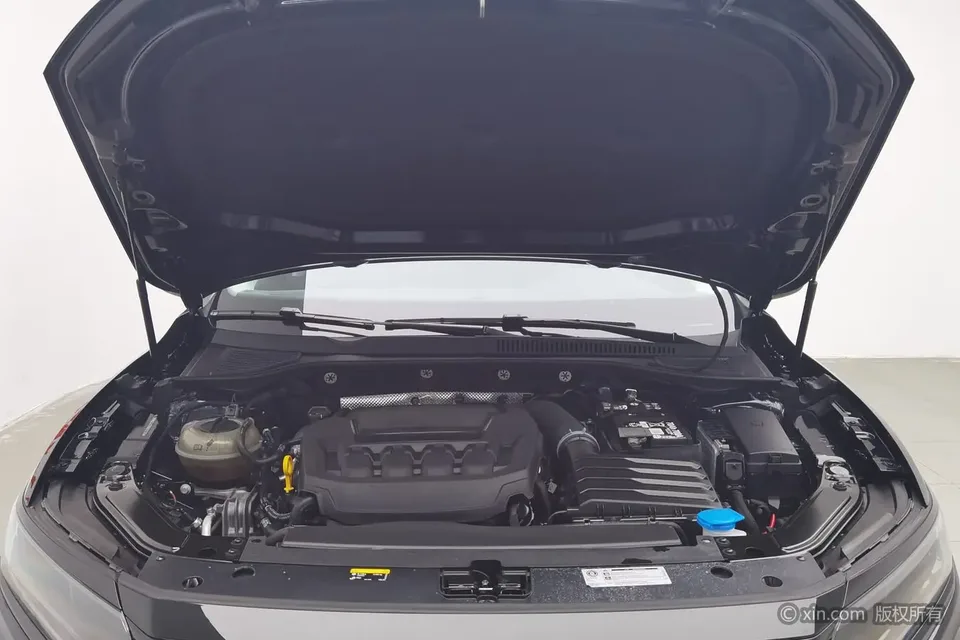 Volkswagen Passat Passat 2024 380TSI Star Elite Edition 2024 — миниатюра 2