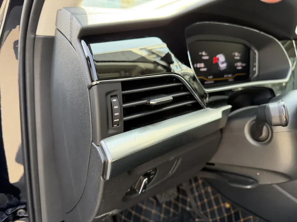 Volkswagen Passat Passat 2025 Outstanding Model 380TSI Starry Sky Dragon Edition 2025 — миниатюра 5