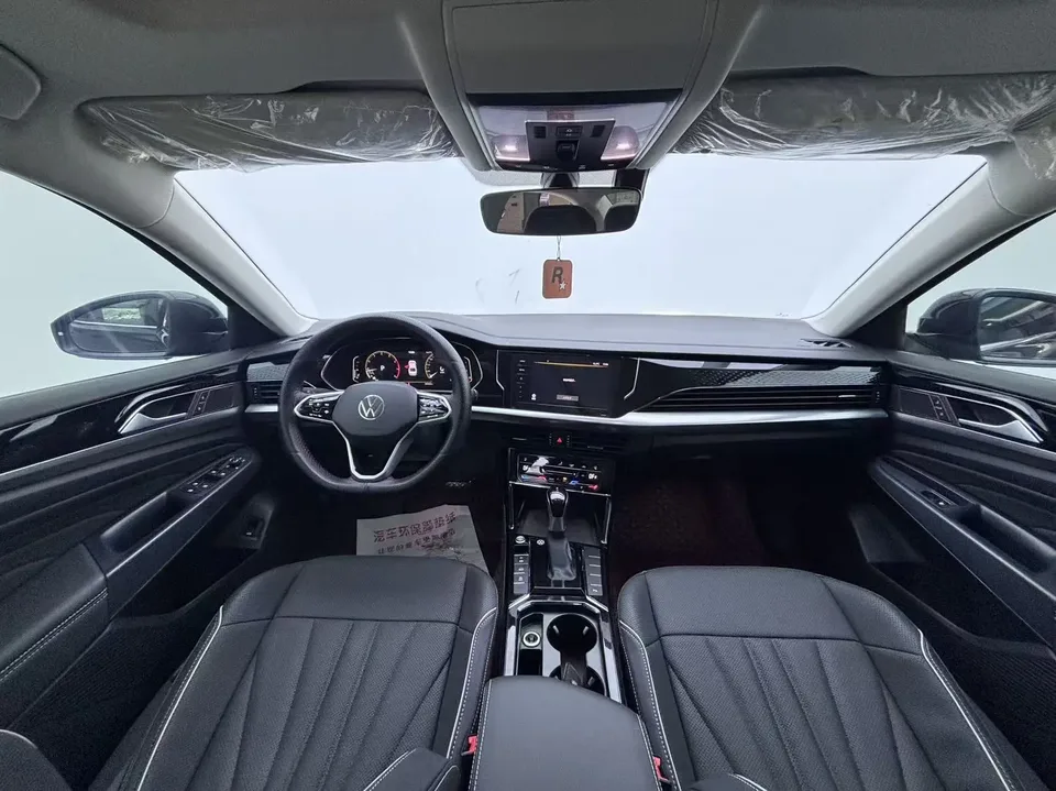 Volkswagen Passat Passat 2024 330TSI Elite Edition 2024 — миниатюра 4