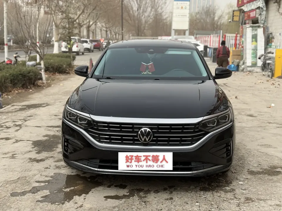 Volkswagen Passat 2022