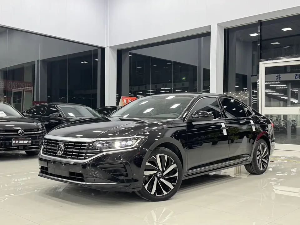 Volkswagen Passat 2022