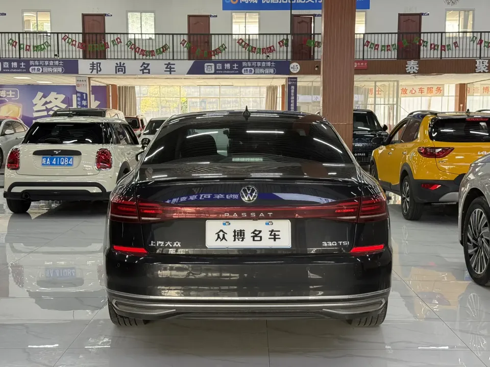 Volkswagen Passat facelift 330TSI Star Elite Edition 2023 — миниатюра 2