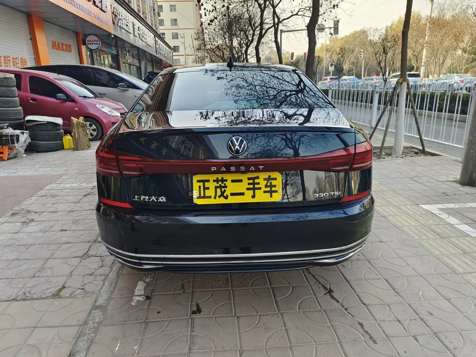 Volkswagen Passat Passat 2023 330TSI Elite Edition 2023 — миниатюра 2