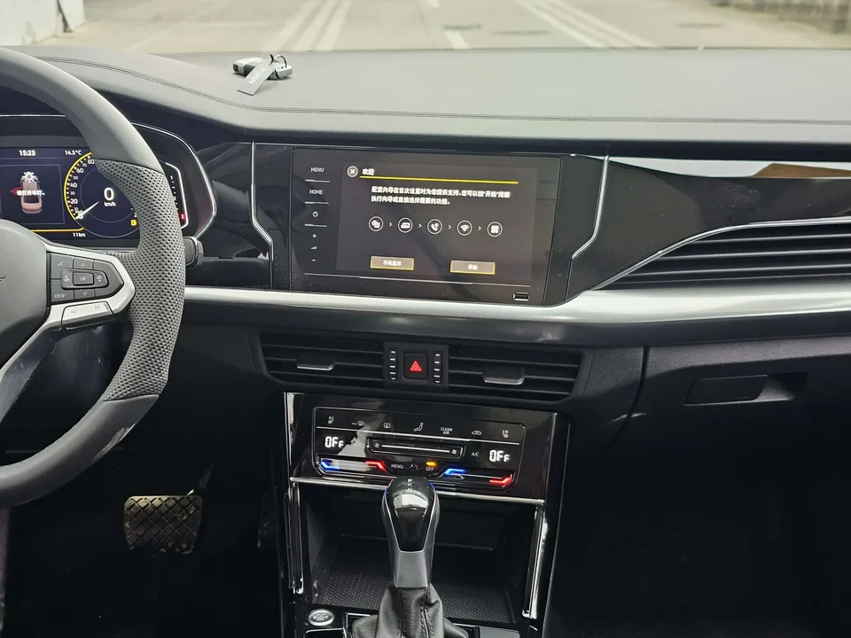 Volkswagen Passat Passat 2025 Outstanding Model 330TSI Starry Sky Elite Edition 2025 — миниатюра 4