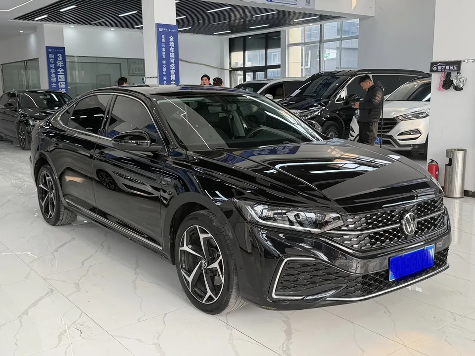 Volkswagen Passat Passat 2024 280TSI Star Elite Edition 2024 — миниатюра 3