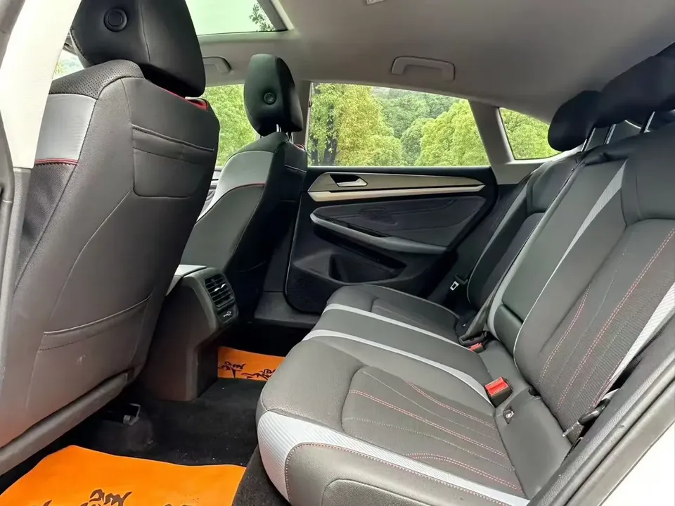 Volkswagen Lamando Lingdu Lingdu L 280TSI DSG Cool Edition 2023 — миниатюра 3