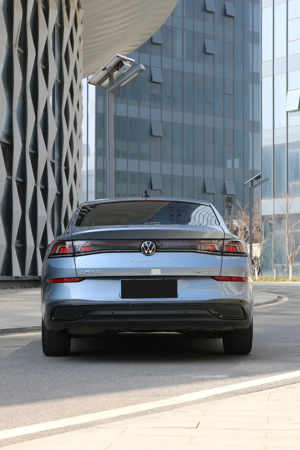 Volkswagen Lamando Lingdu Lingdu L 280TSI DSG Hot Edition 2023 — миниатюра 2