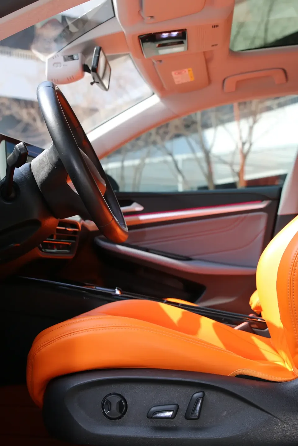 Volkswagen Lamando Lingdu Lingdu L 280TSI DSG Hot Edition 2023 — миниатюра 3