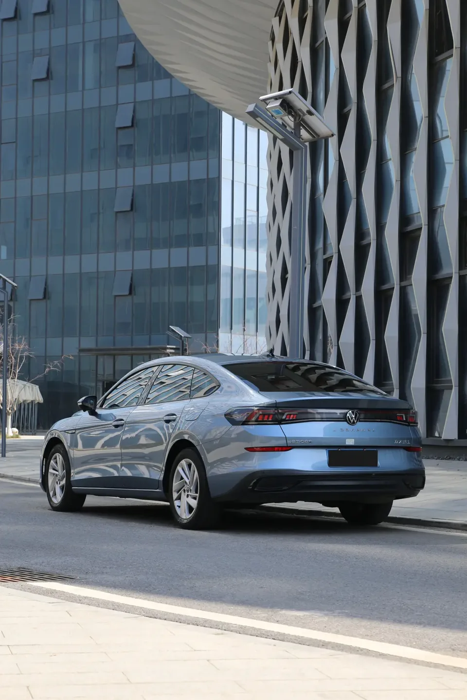 Volkswagen Lamando Lingdu Lingdu L 280TSI DSG Hot Edition 2023 — миниатюра 4