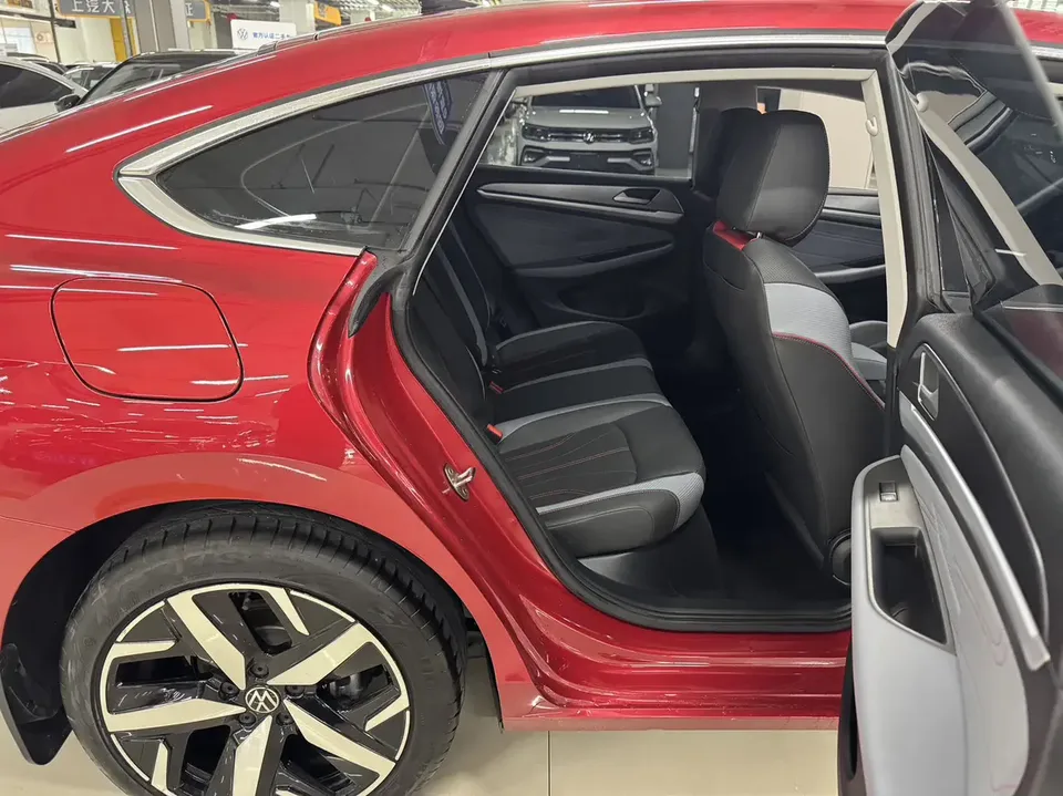 Volkswagen Lamando Lingdu Lingdu L 280TSI DSG Cool Edition 2023 — миниатюра 4
