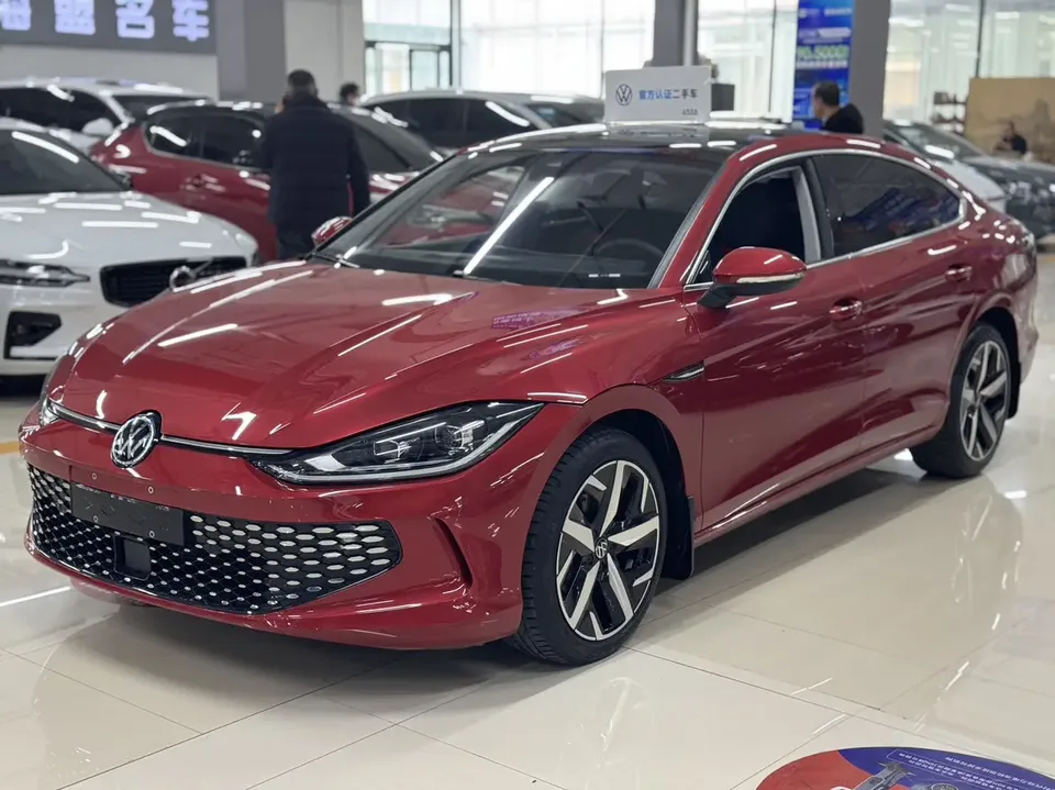 Volkswagen Lamando Lingdu Lingdu L 280TSI DSG Cool Edition 2023 — фото 1, купить с доставкой в Москву