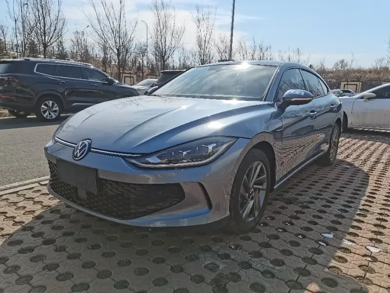 Volkswagen Lamando Lingdu Lingdu L 280TSI DSG Hot Edition 2022 — фото 1, купить с доставкой в Москву