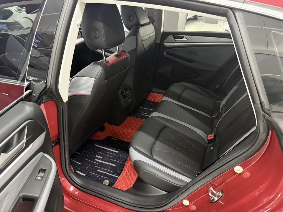 Volkswagen Lamando Lingdu 2022 Lingdu L 280TSI DSG Cool Edition 2022 — thumbnail 4