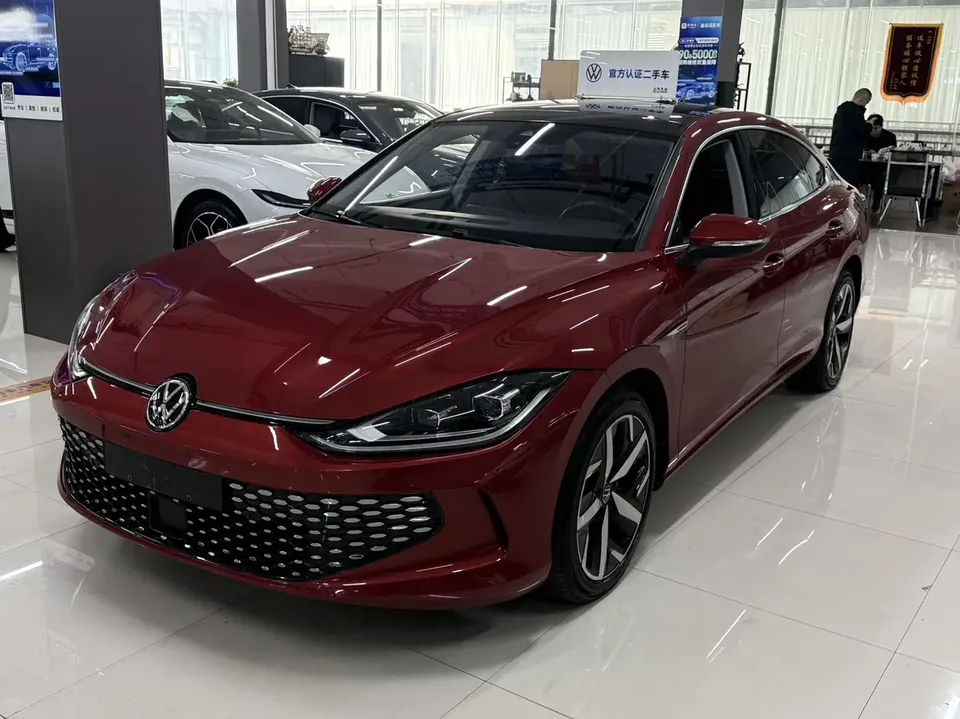 Volkswagen Lamando Lingdu 2022 Lingdu L 280TSI DSG Cool Edition 2022 — photo 1, buy with delivery to Moscow