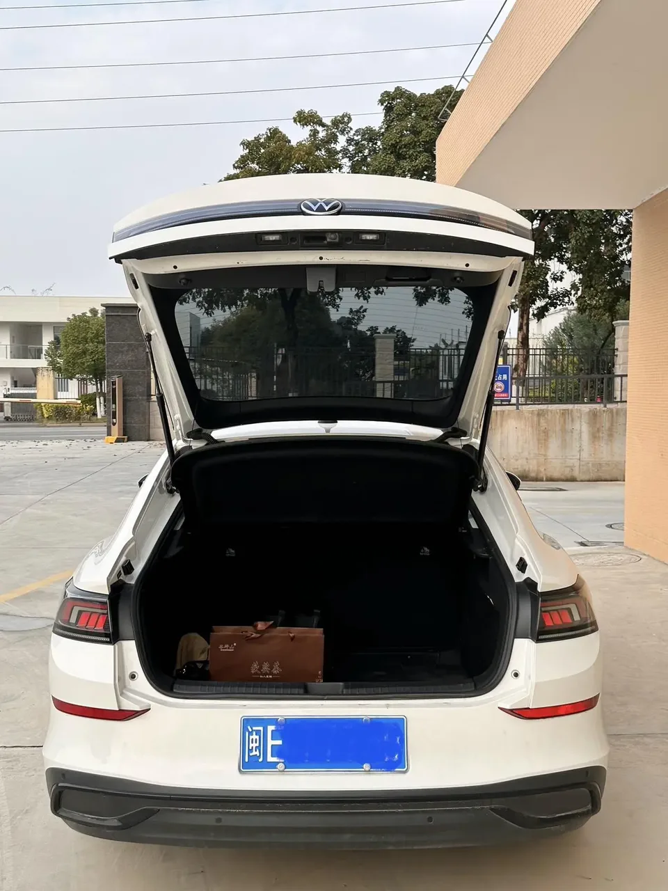 Volkswagen Lamando Lingdu Lingdu L 280TSI DSG Hot Edition 2023 — миниатюра 3