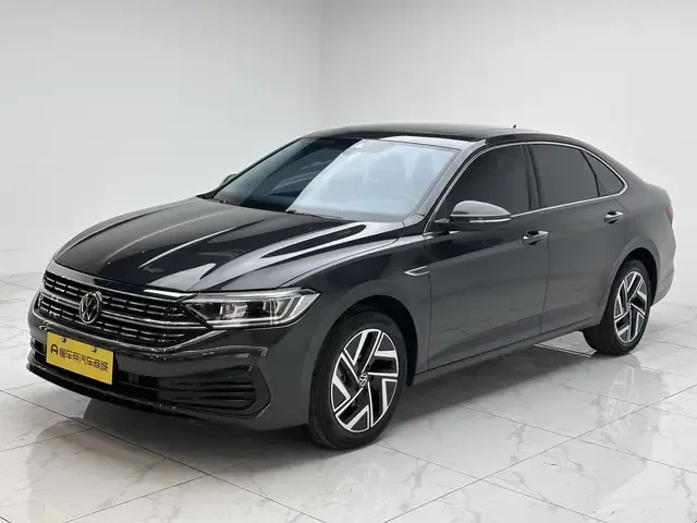 Volkswagen Sagitar 2024