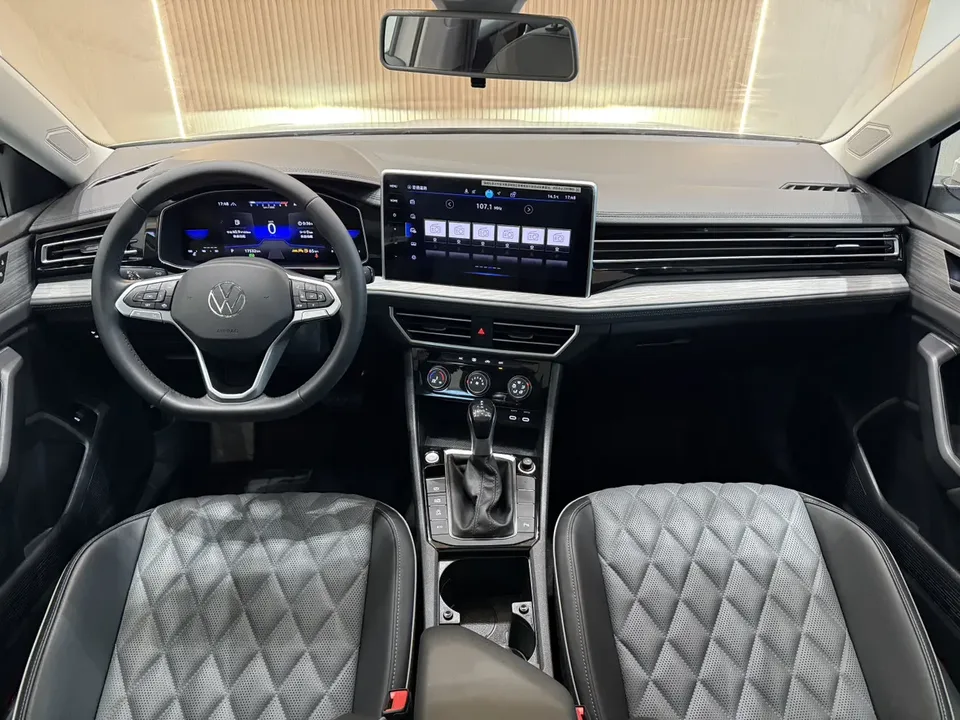 Volkswagen Sagitar Sagitar 300TSI DSG Beyond Edition 2024 — миниатюра 4