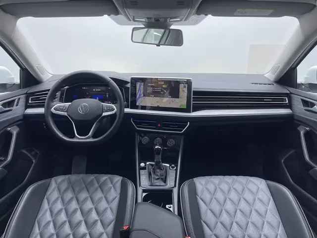 Volkswagen Sagitar Sagitar 300TSI DSG Beyond Edition 2024 — миниатюра 4