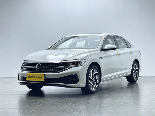 Volkswagen Sagitar 2024