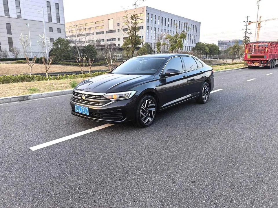 Volkswagen Sagitar 2023