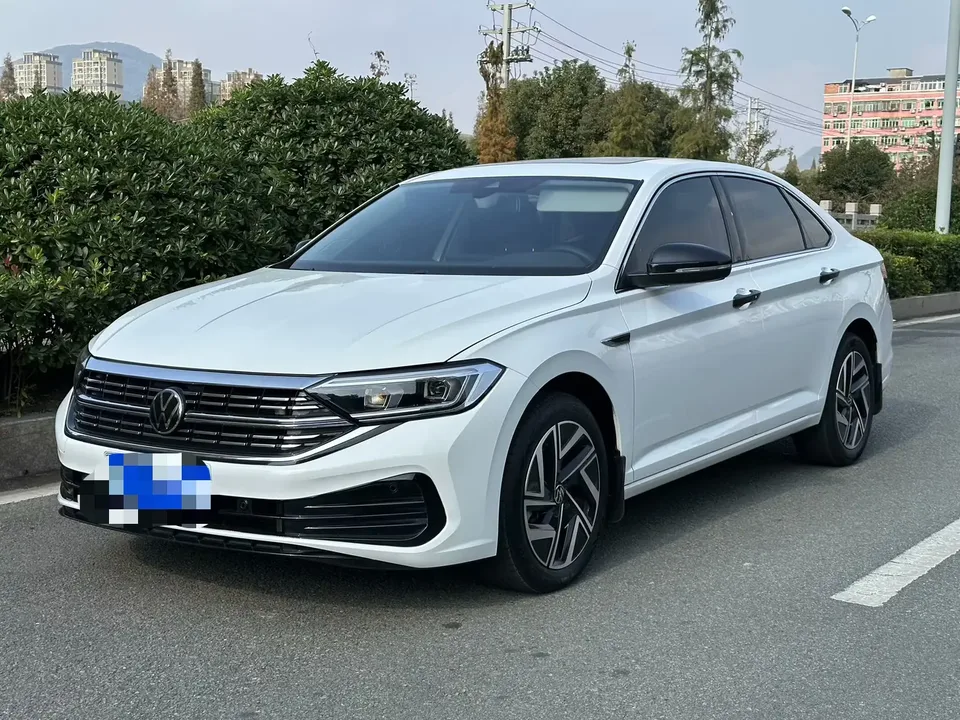 Volkswagen Sagitar 2023