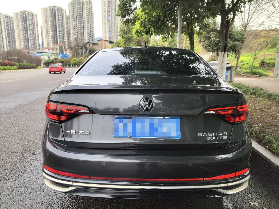 Volkswagen Sagitar 2023 Sagitar 300TSI DSG Beyond Edition 2023 — миниатюра 2