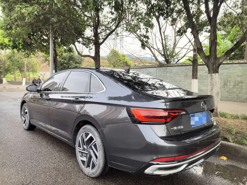 Volkswagen Sagitar 2023 Sagitar 300TSI DSG Beyond Edition 2023 — миниатюра 4