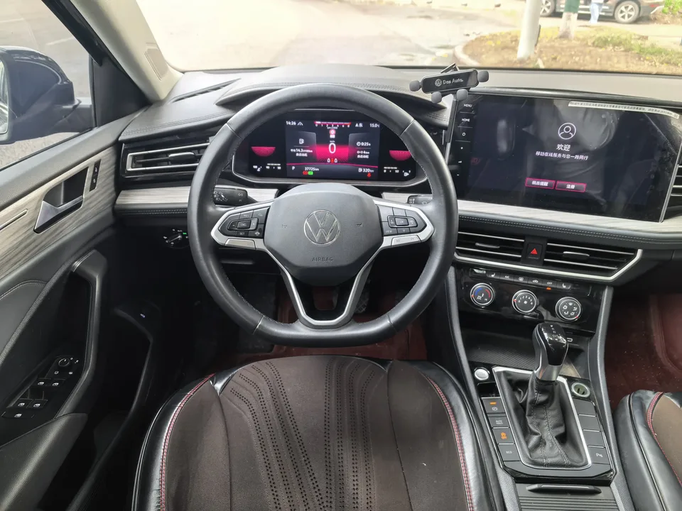 Volkswagen Sagitar 2023 Sagitar 300TSI DSG Beyond Edition 2023 — миниатюра 5