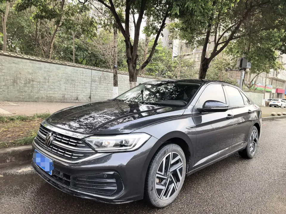 Volkswagen Sagitar 2023