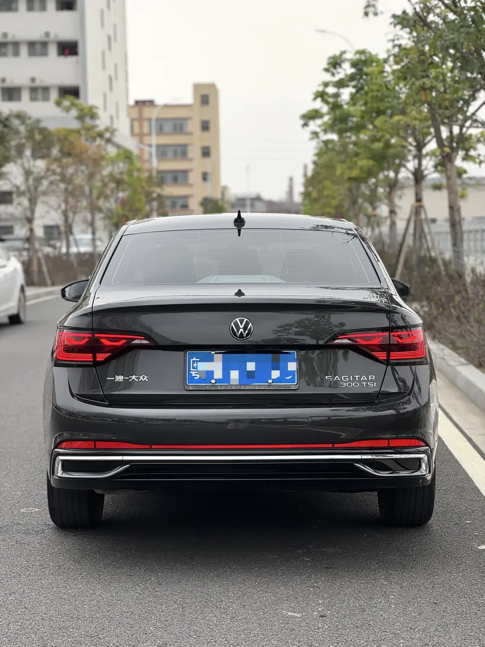 Volkswagen Sagitar 2023 Sagitar 300TSI DSG Beyond Edition 2023 — миниатюра 2