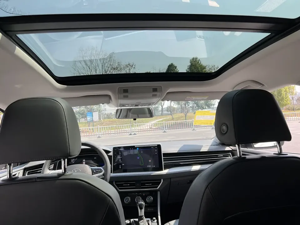 Volkswagen Sagitar Sagitar facelift 300TSI DSG Beyond Edition 2026 — миниатюра 3