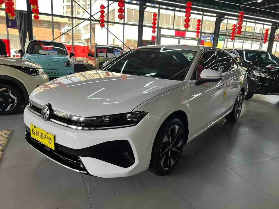 Volkswagen Sagitar 2026