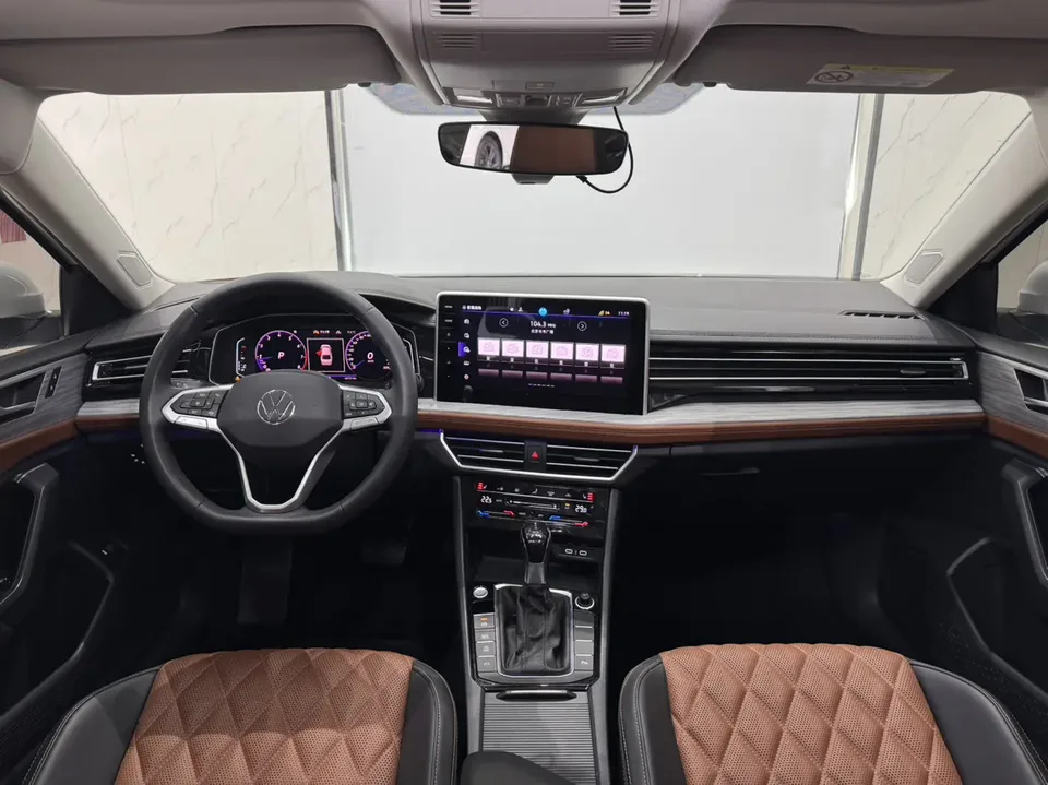 Volkswagen Sagitar 2023 Sagitar 280TSI DSG Beyond Edition 2022 — миниатюра 3