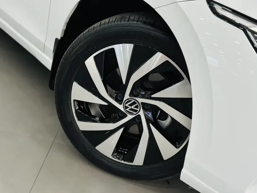 Volkswagen Golf Golf 2025 300TSI Pro 2025 — миниатюра 5