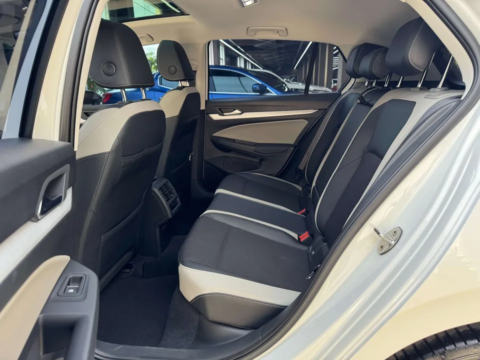 Volkswagen Golf Golf 2023 280TSI DSG Pro 2023 — миниатюра 5