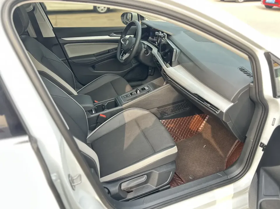 Volkswagen Golf golf 2021 280TSI DSG Pro 2022 — thumbnail 3