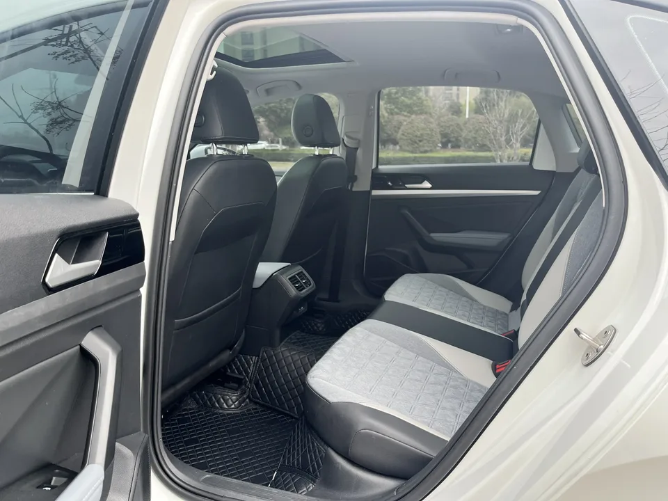 Volkswagen Lavida Lavida 2023 280TSI DSG Full Elegance Edition 2022 — thumbnail 4