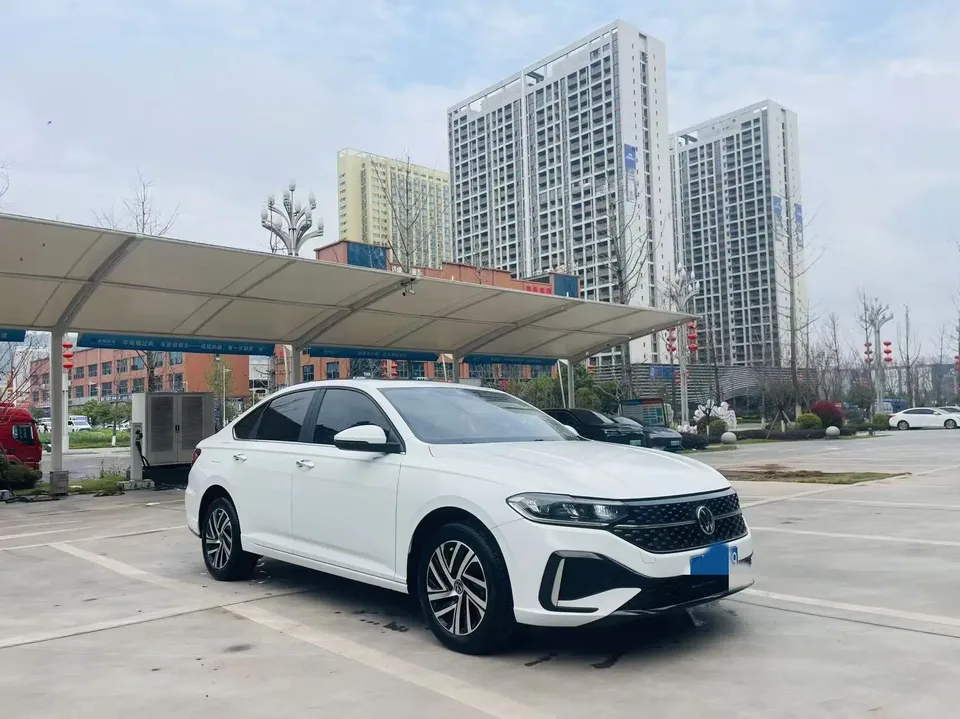 Volkswagen Lavida Lavida 2024 1.5L Automatic 5 Million Edition 2024 — миниатюра 3