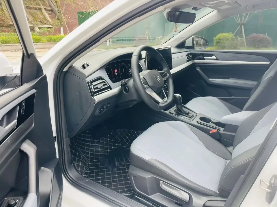 Volkswagen Lavida Lavida 2024 1.5L Automatic 5 Million Edition 2024 — миниатюра 4