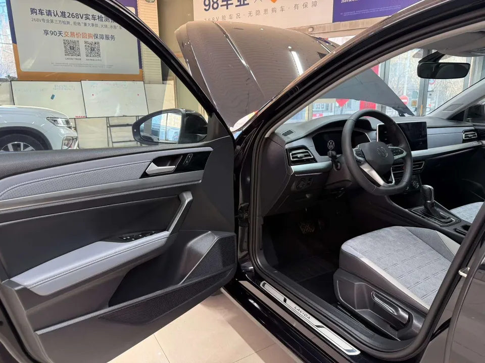 Volkswagen Lavida Lavida 2023 280TSI DSG Starry Sky Edition 2023 — миниатюра 5