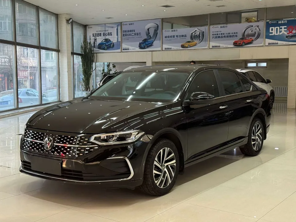 Volkswagen Lavida Lavida 2023 280TSI DSG Starry Sky Edition 2023 — фото 1, купить с доставкой в Москву