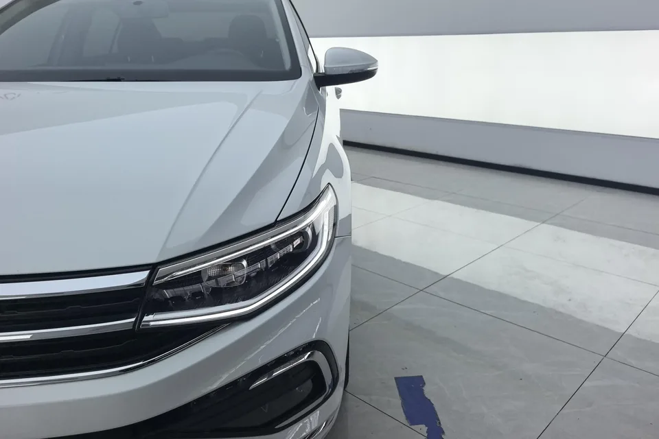 Volkswagen Bora Bora 2023 200TSI DSG Joy Travel PRO Edition 2023 — миниатюра 4