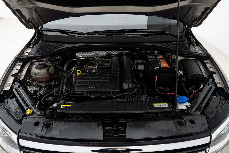 Volkswagen Bora Bora 2023 200TSI DSG Smart Edition 2022 — миниатюра 3