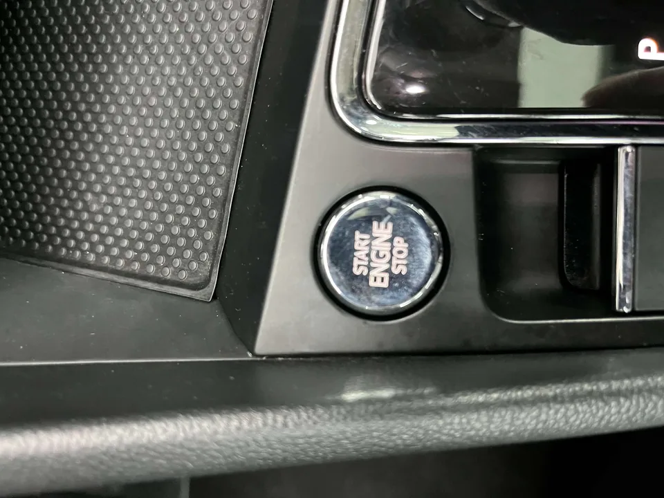 Volkswagen Bora Bora 2023 200TSI DSG Intelligent Driving PRO Edition 2022 — thumbnail 3