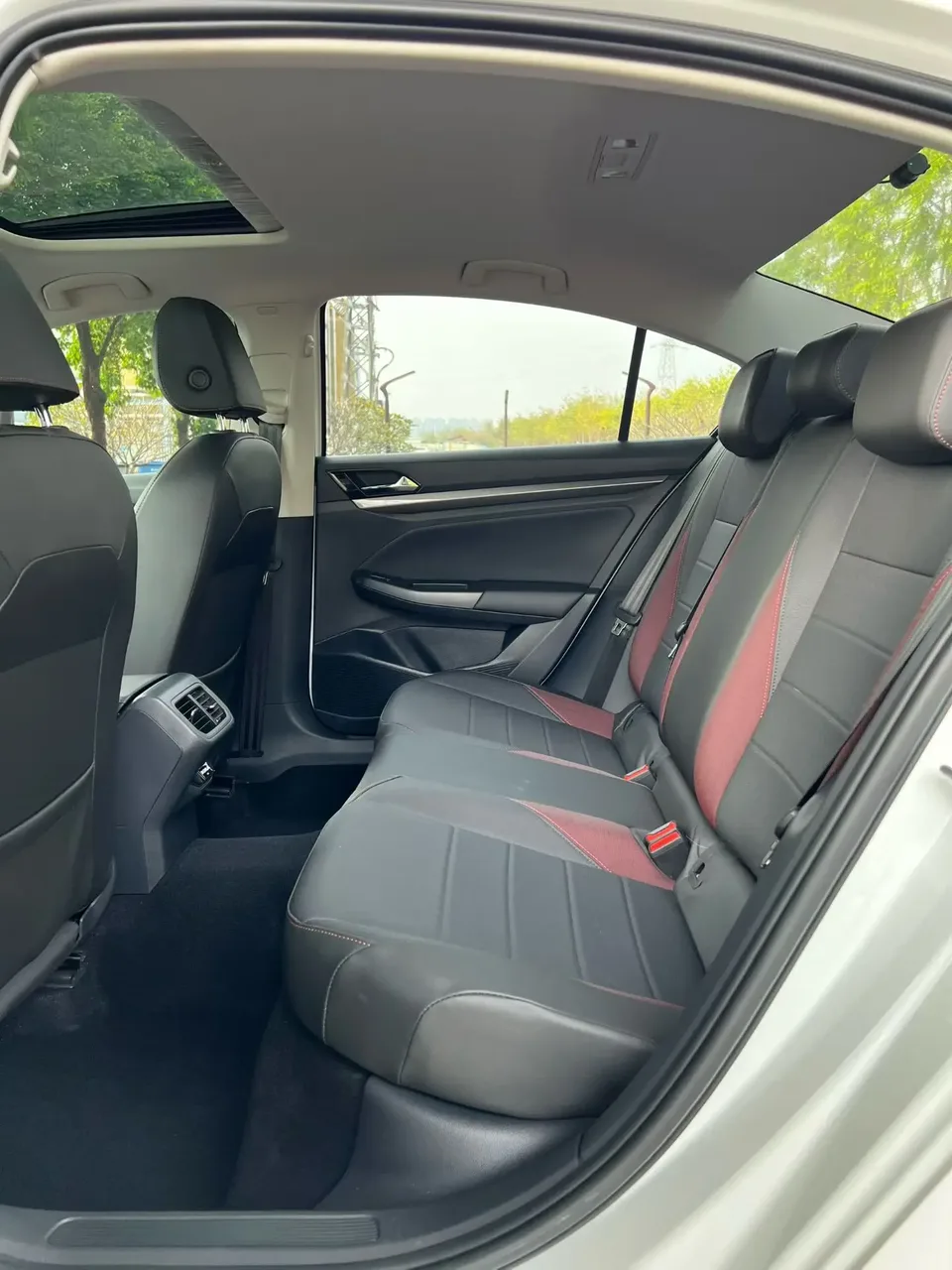 Volkswagen Bora Bora 2021 1.5L automatic comfort intelligent connected version 2022 — миниатюра 3