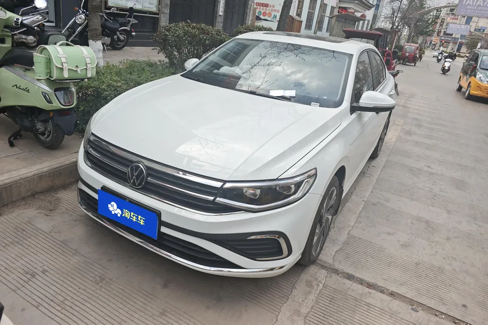 Volkswagen Bora Bora 2025 200TSI DSG Joy Travel PRO Edition 2025 — фото 1, купить с доставкой в Москву