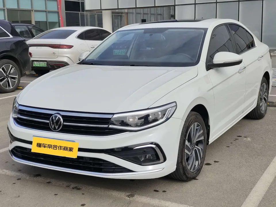 Volkswagen Bora 2023